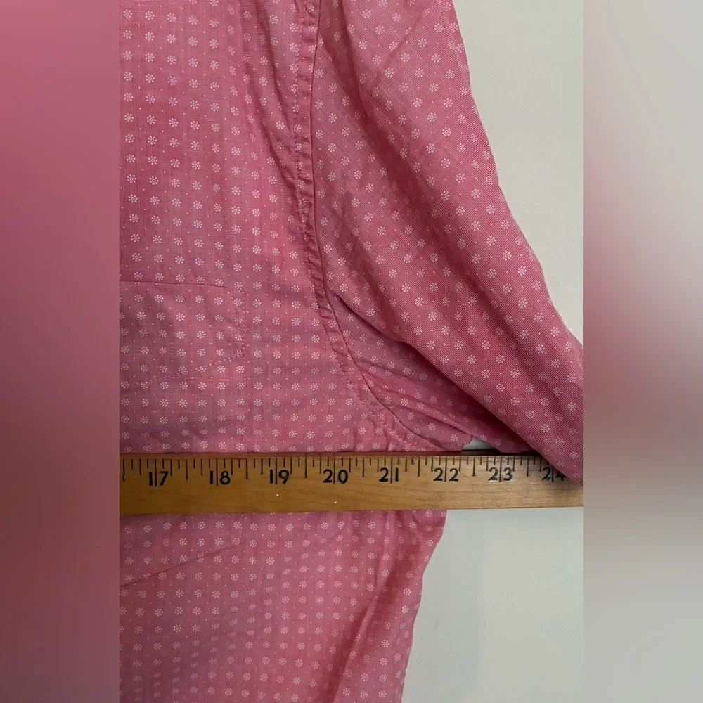 Banana Republic Men’s Pink Luxe Poplin Slim-Fit Short Sleeve Button Down; Size L